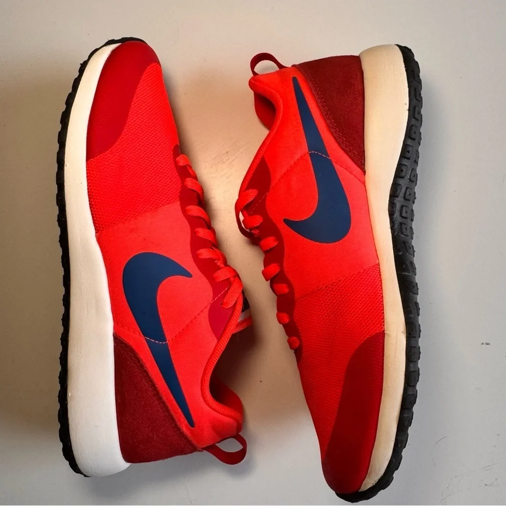 Nike Elite Shinsen Team Orange and Royal Blue Running Shoes Women’s size 7.5